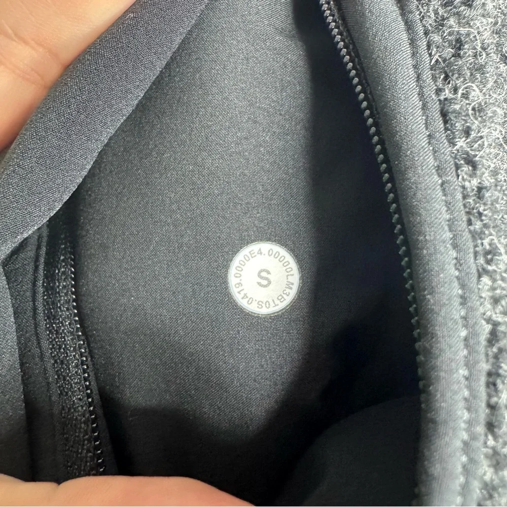 Lululemon‎ Black Tundra Trek 1/2 Zip Pullover Sweater